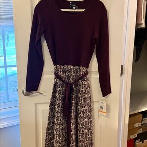 Elegant Burgundy and Cream Patterned Dress